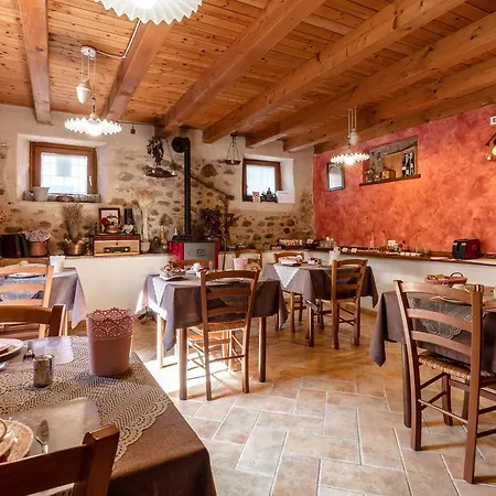 Borgo Di Calmasino * バルドリーノ