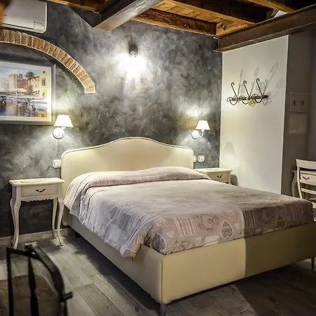 Borgo Di Calmasino ファームステイ バルドリーノ