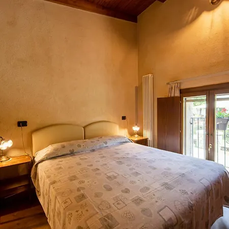 Gospodarstwo agroturystyczne Borgo Di Calmasino Bardolino