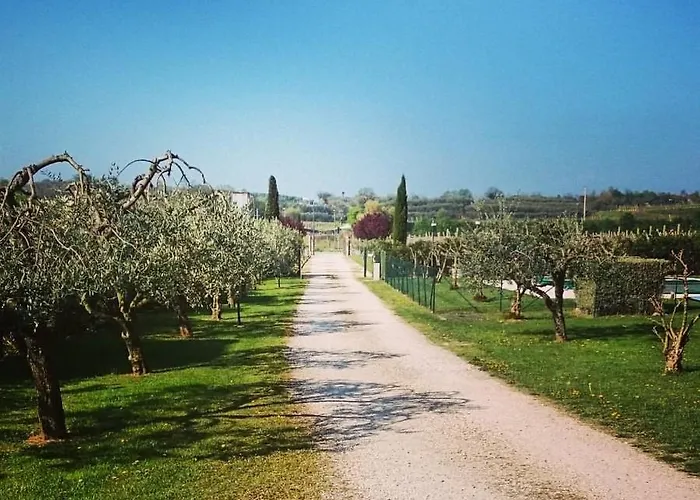 Borgo Di Calmasino